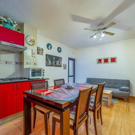 Laura Home, 2 Bedroms Near Airport Διαμέρισμα San Isidro (Tenerife)