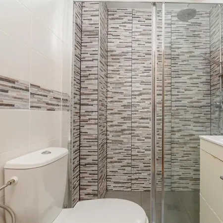 Laura Home, 2 Bedroms Near Airport סן איסידרו
